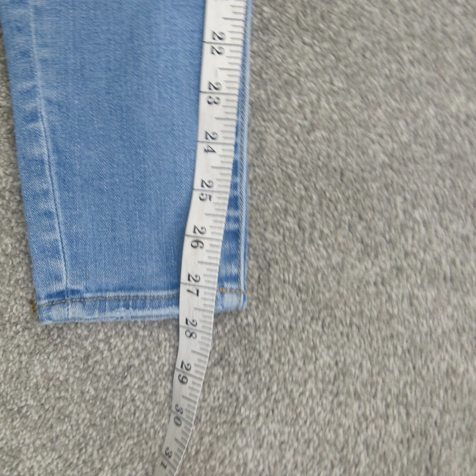 American Eagle Womens Jeans Skinny Leg Distressed Stretch Blue Size Size W27