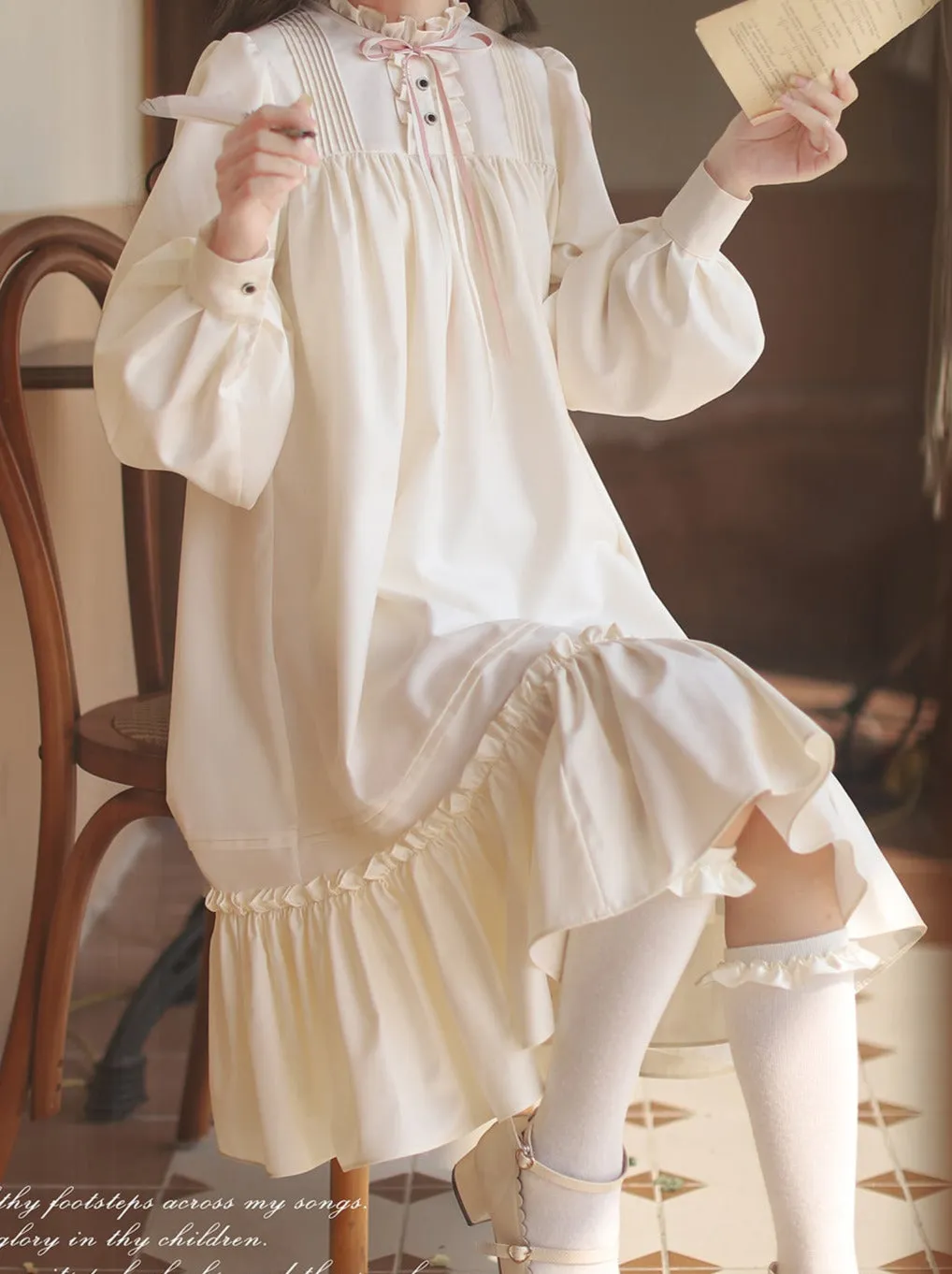 Collar Doll Lolita Coat   Off-White   Pink Frilled Dress Badge