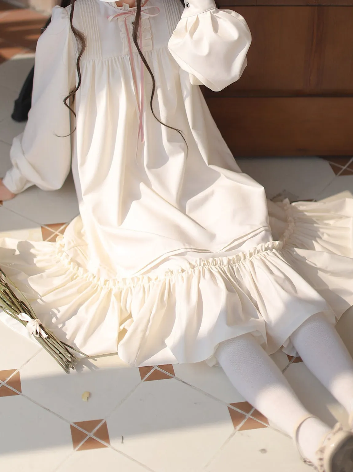 Collar Doll Lolita Coat   Off-White   Pink Frilled Dress Badge