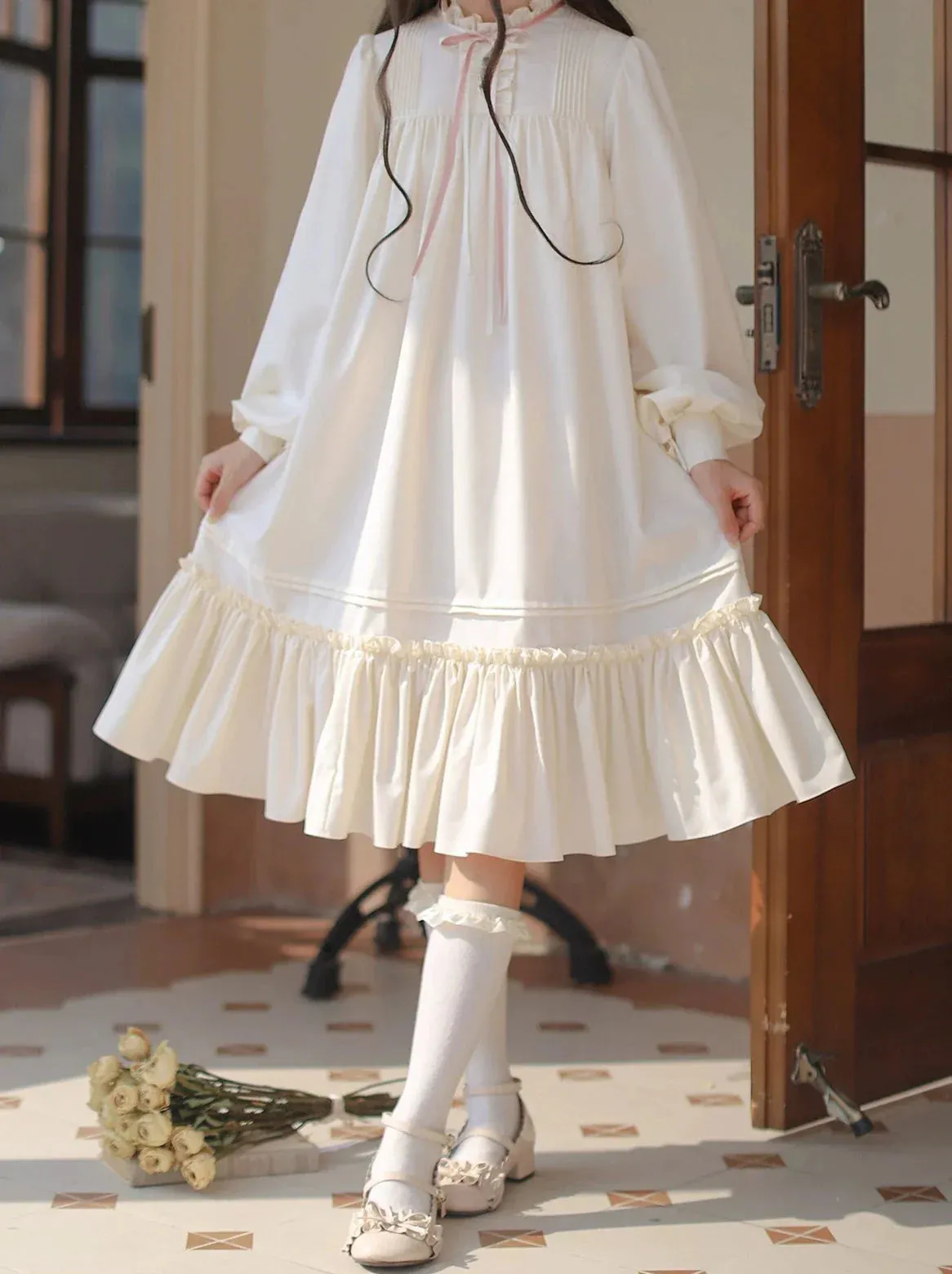 Collar Doll Lolita Coat   Off-White   Pink Frilled Dress Badge