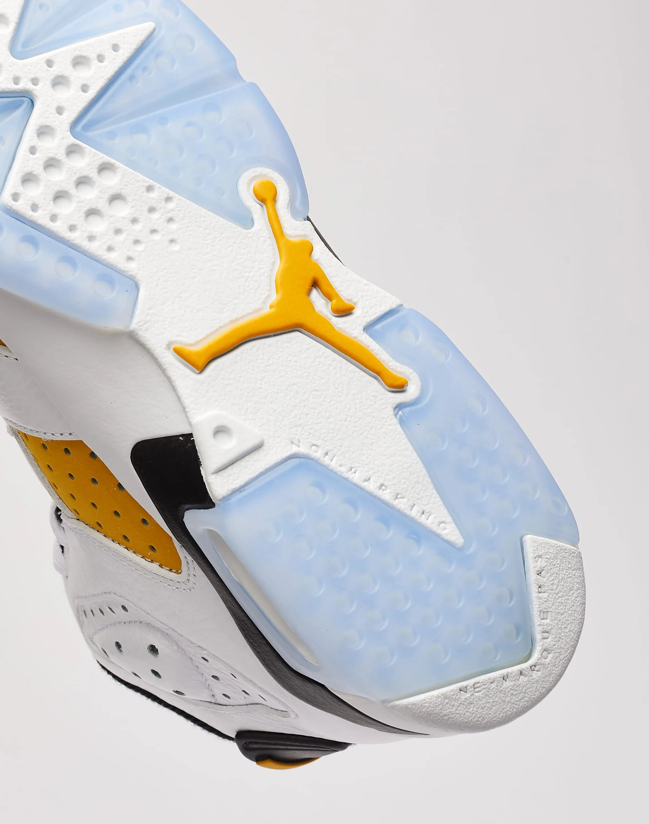 Jordan Air Jordan 6 Retro 'Yellow Ochre' Grade-School