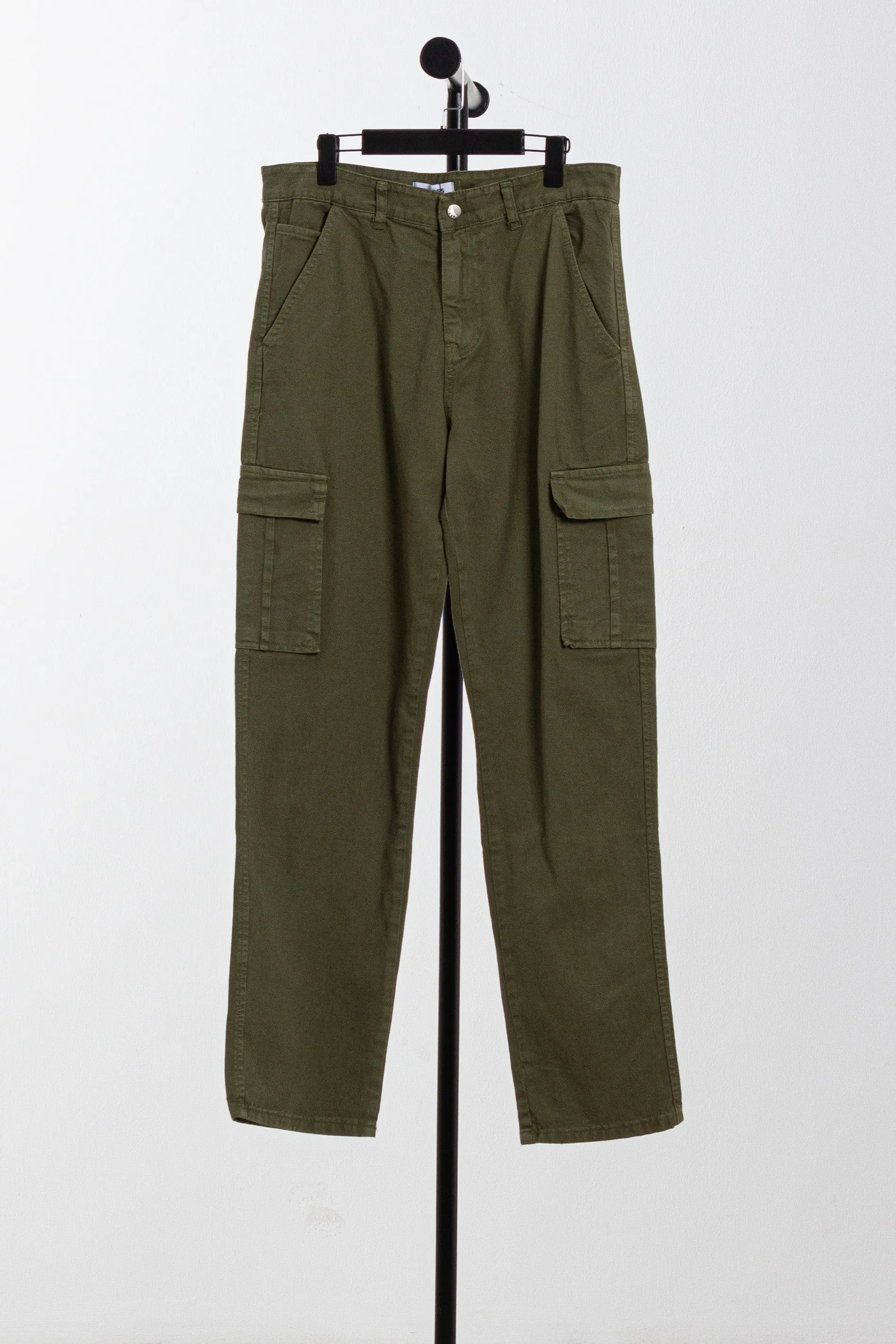 RELAXED FIT CARGO TROUSERS