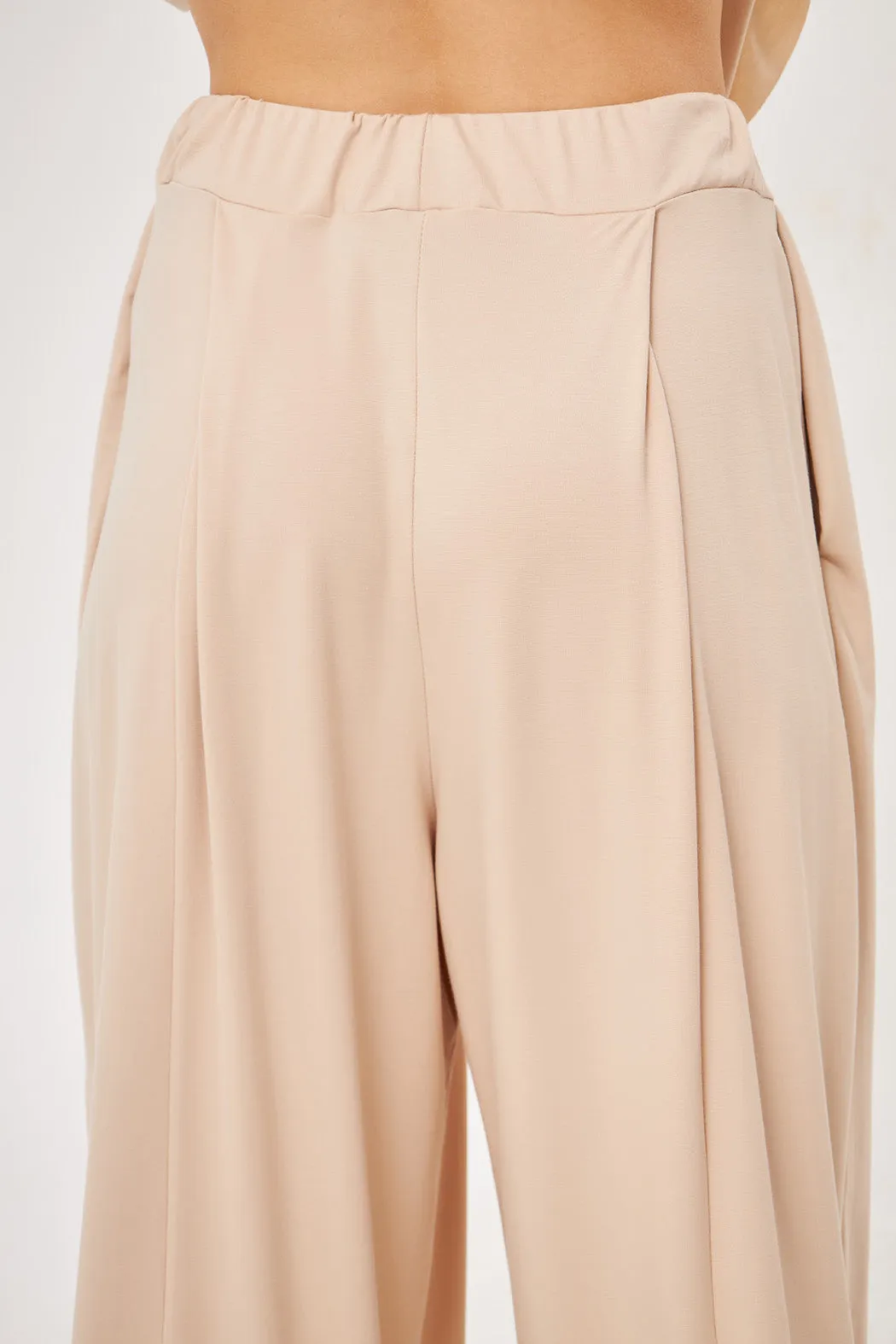 Wide-Leg Relaxed Fit Pleated Trousers
