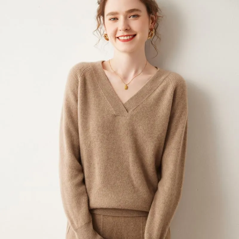 Women's Cashmere and Merino Wool Blend V Neck Sweater Lightweight Knit Sweater