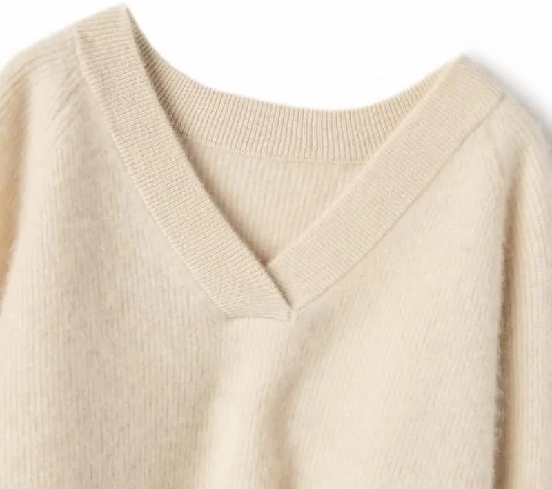 Women's Cashmere and Merino Wool Blend V Neck Sweater Lightweight Knit Sweater